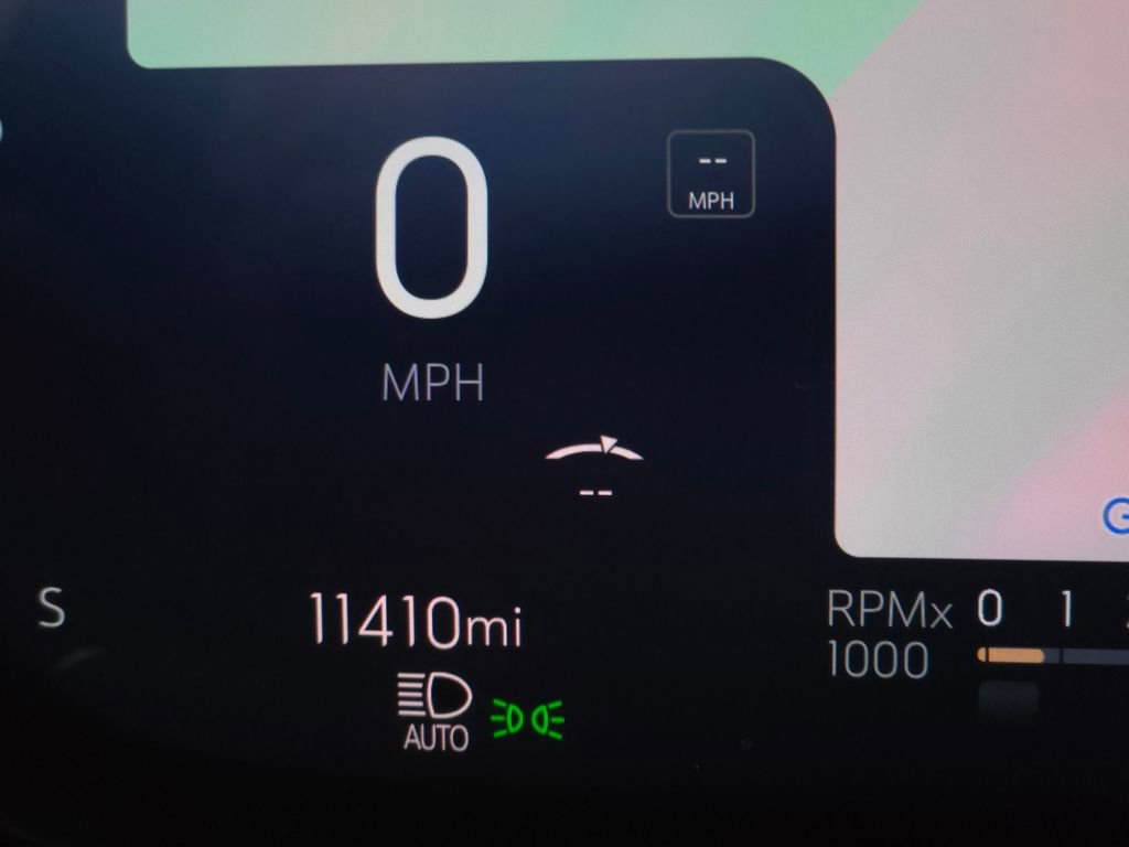 Used 2025 Buick Envision Sport Touring image 25