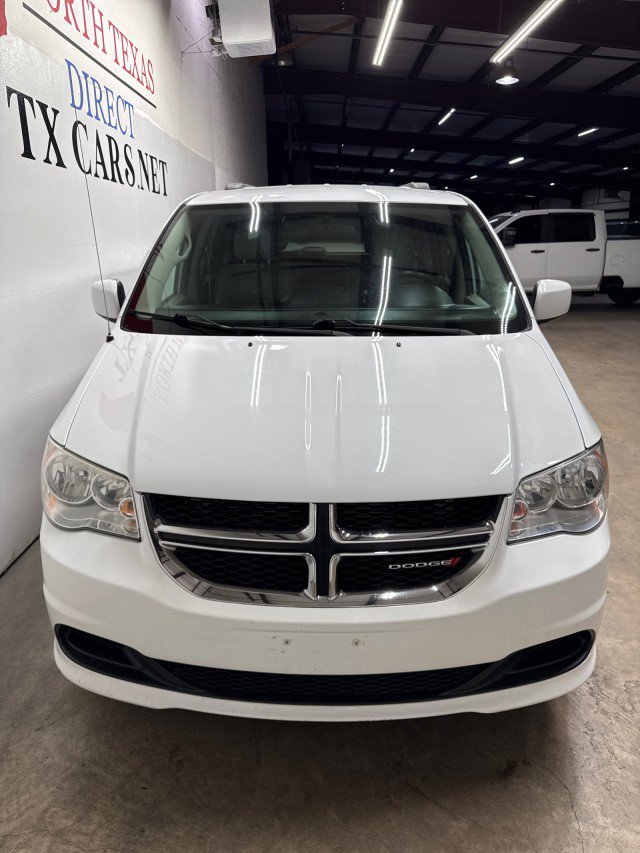 Used 2016 Dodge Grand Caravan SXT FWD image 17