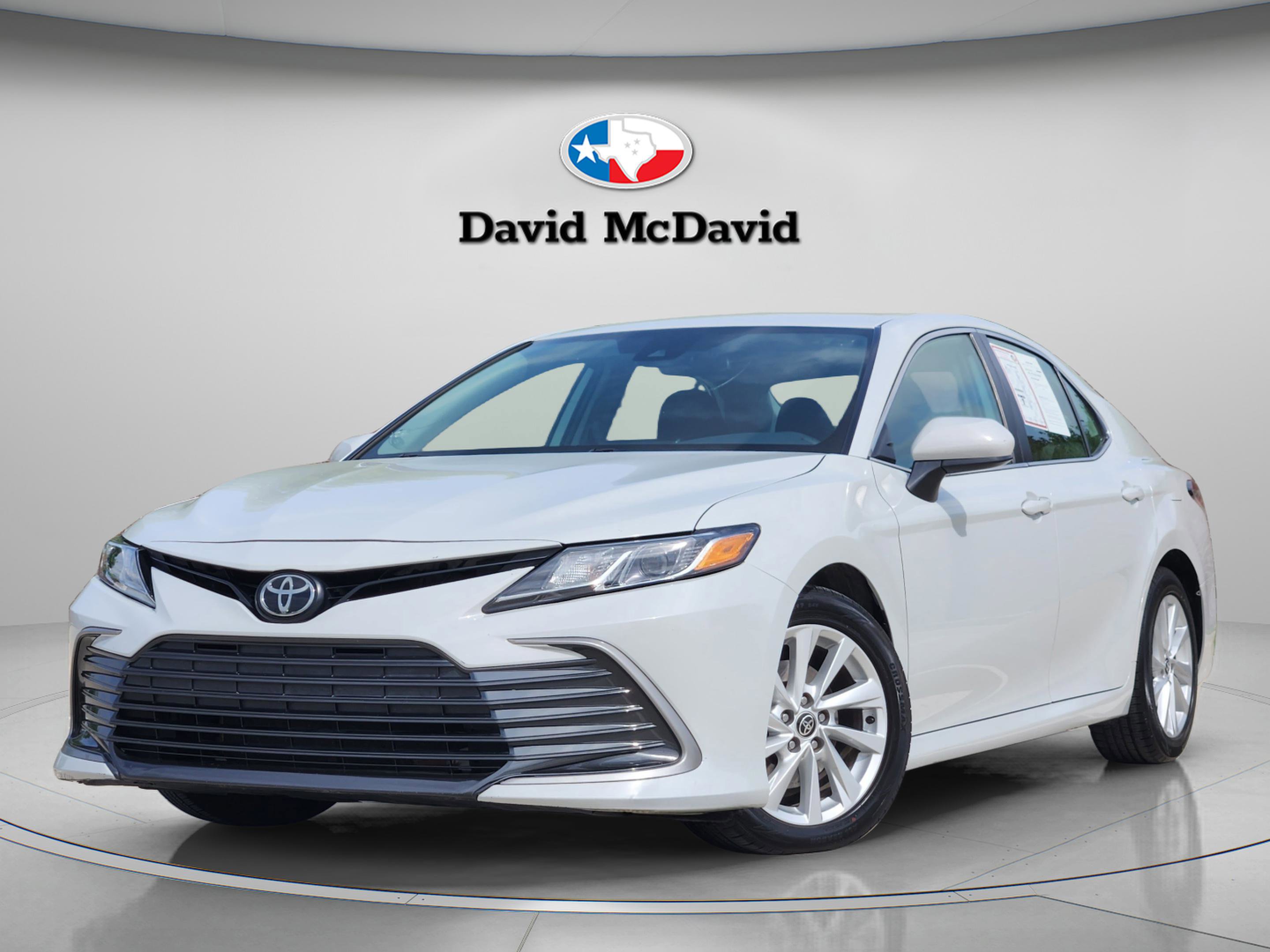 Used 2023 Toyota Camry LE FWD image 1