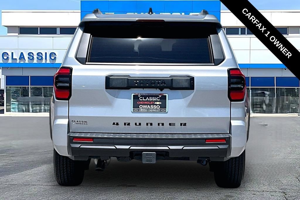 Used 2026 Toyota 4Runner SR5 AWD/4WD image 4