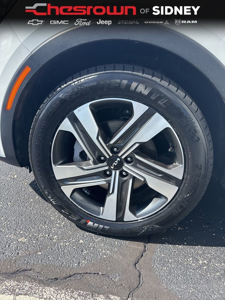 Used 2023 Kia Sorento SX Prestige image 16