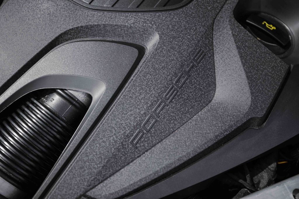 Used 2023 Porsche Panamera Platinum Edition image 21