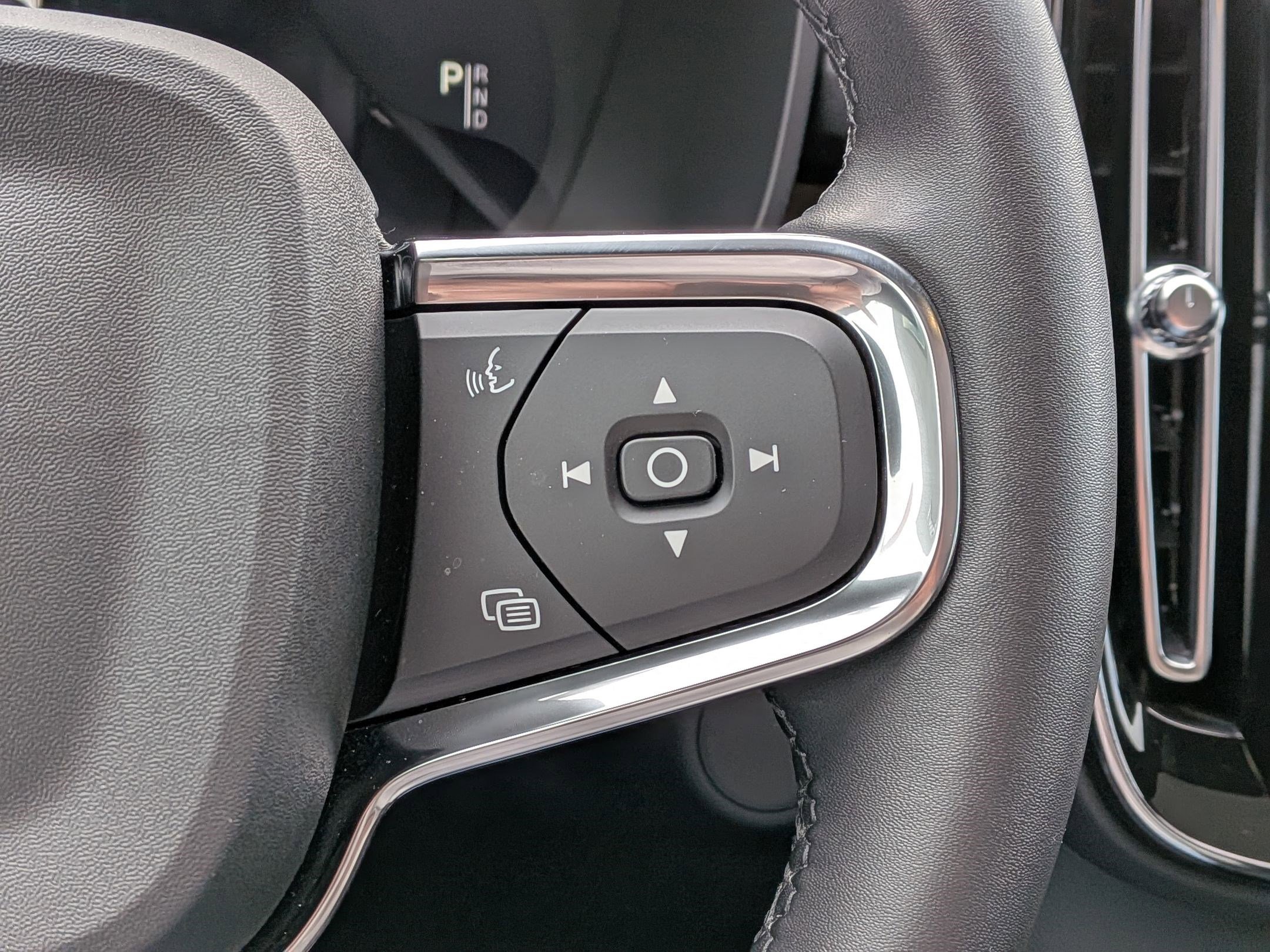 Certified 2023 Volvo C40 P8 Recharge Ultimate image 17