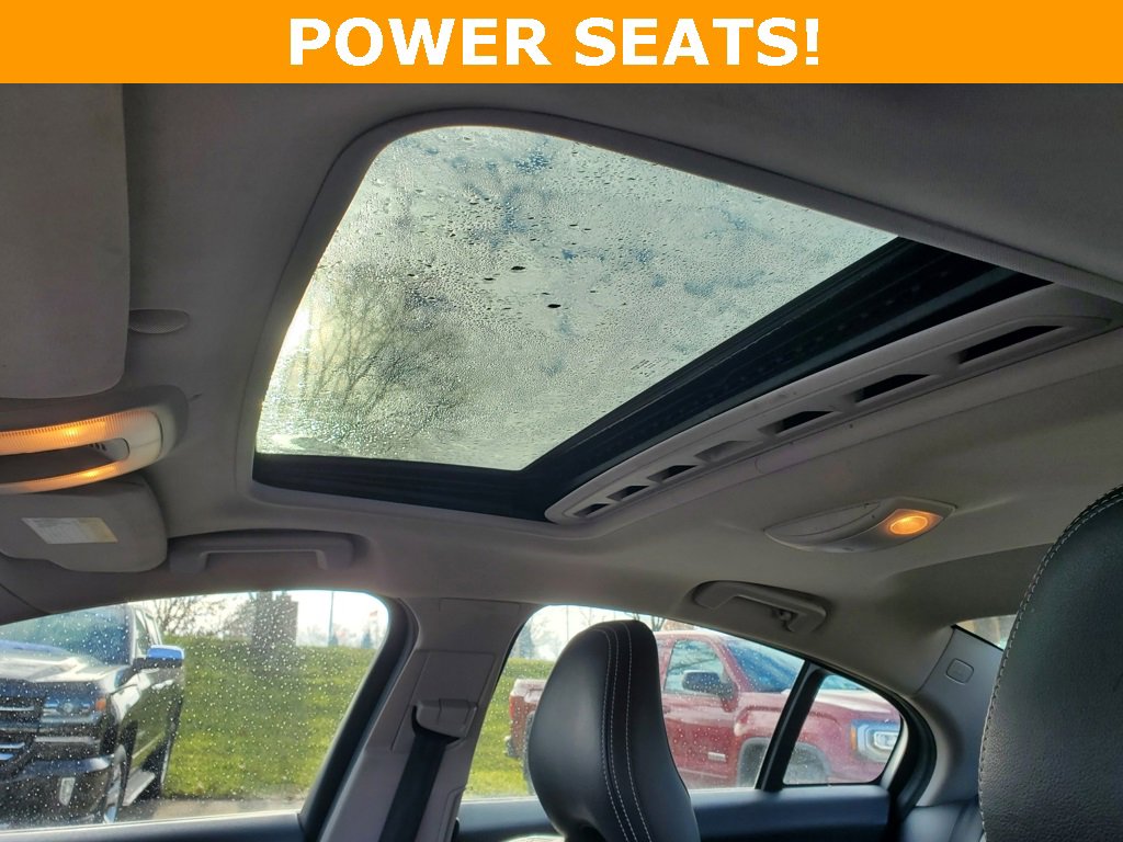 Used 2017 Volvo S60 T5 Dynamic image 15