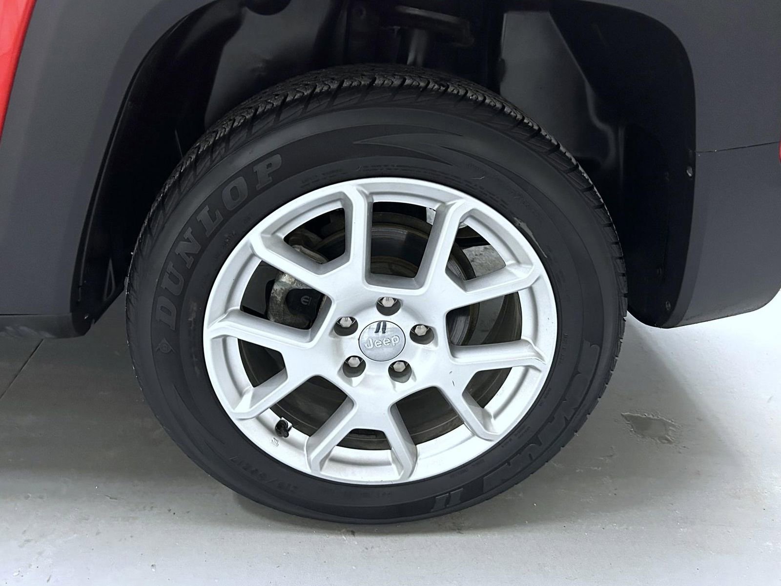 Used 2021 Jeep Renegade Latitude image 22