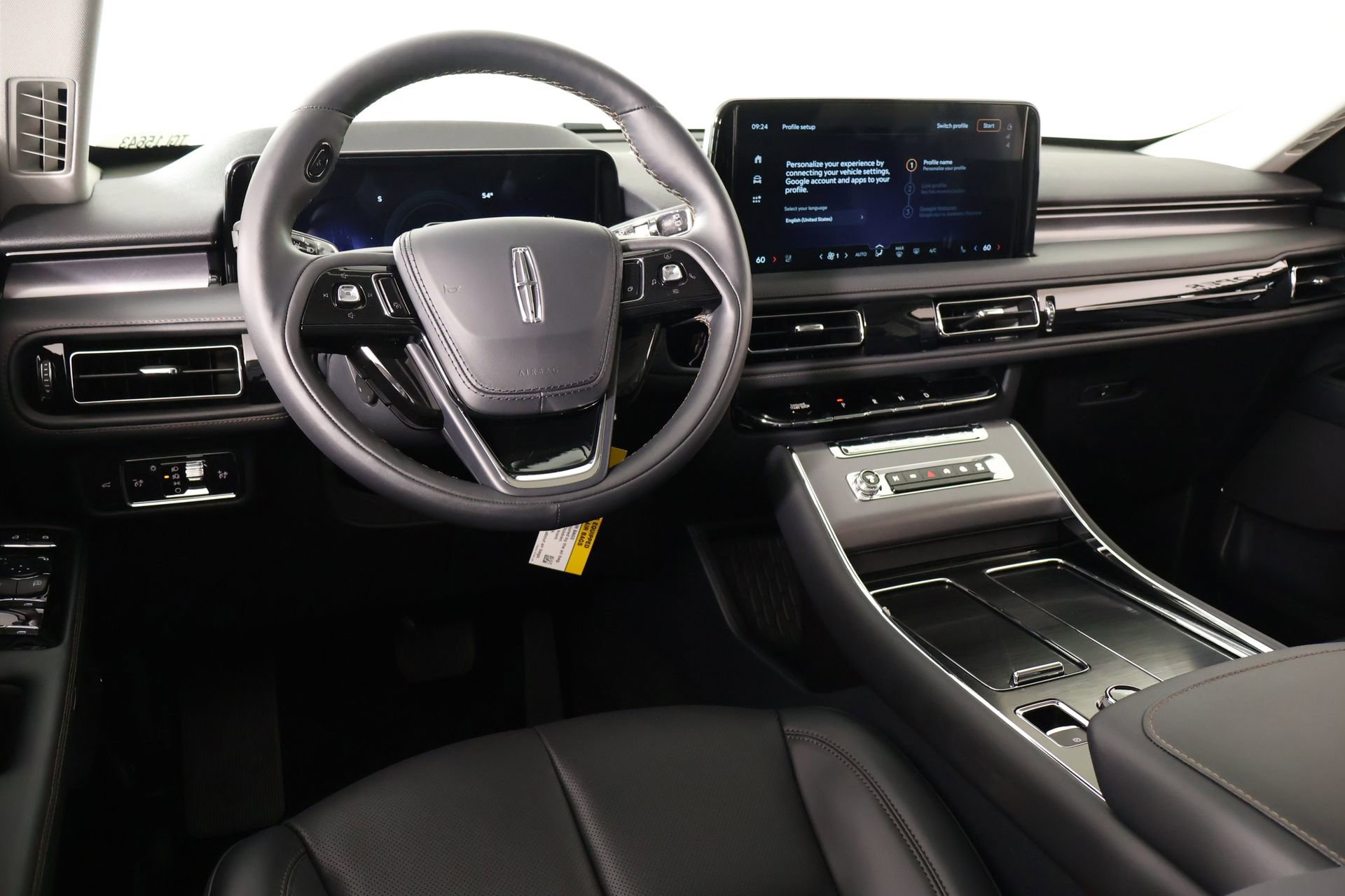 New 2026 Lincoln Aviator 2WD image 2