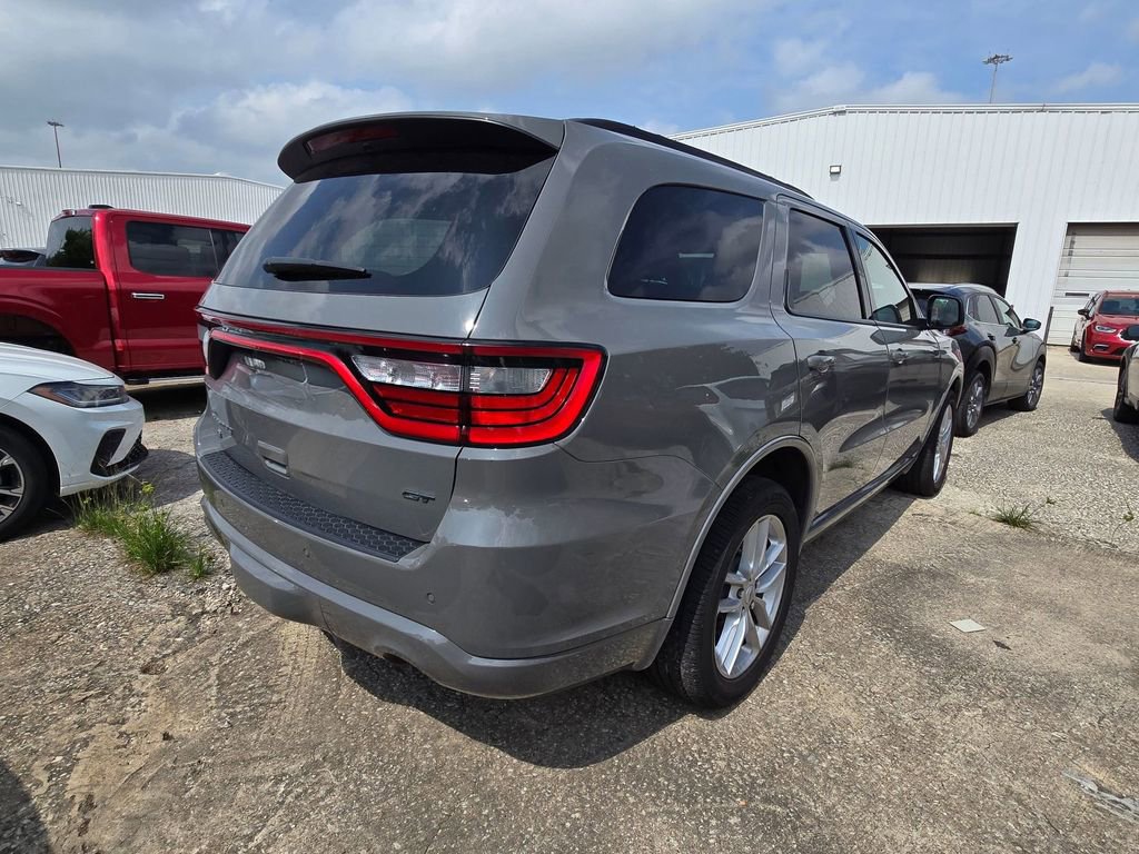 Used 2025 Dodge Durango GT AWD/4WD image 4