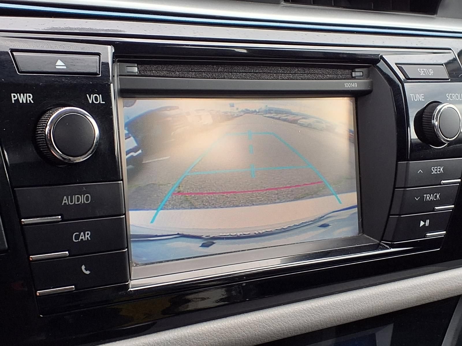 Used 2015 Toyota Corolla LE FWD image 21