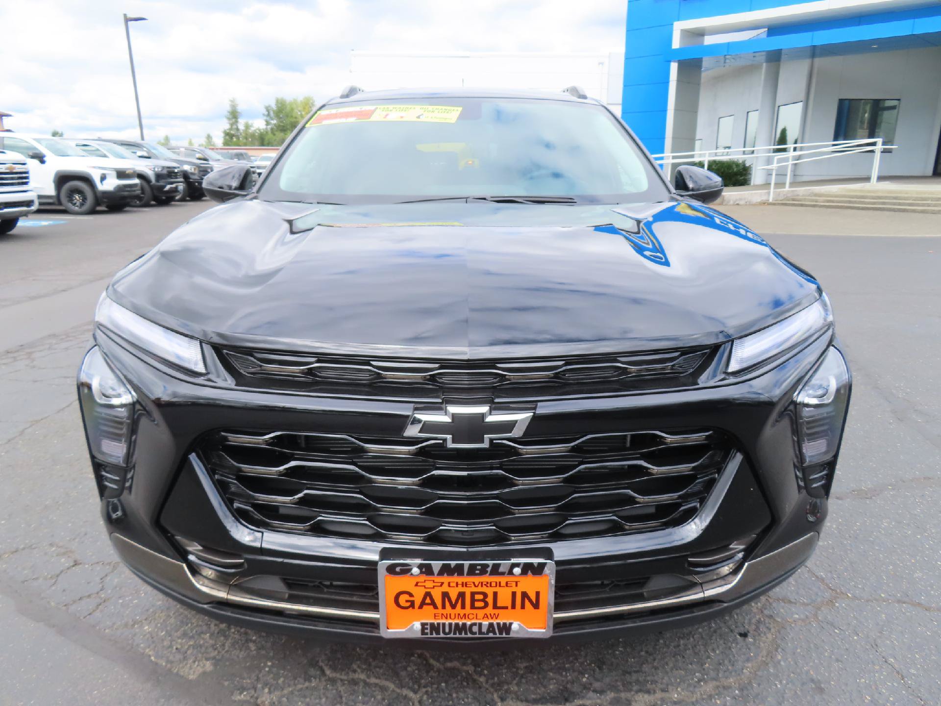 New 2026 Chevrolet Trax ACTIV w/ Driver Confidence Package FWD image 2