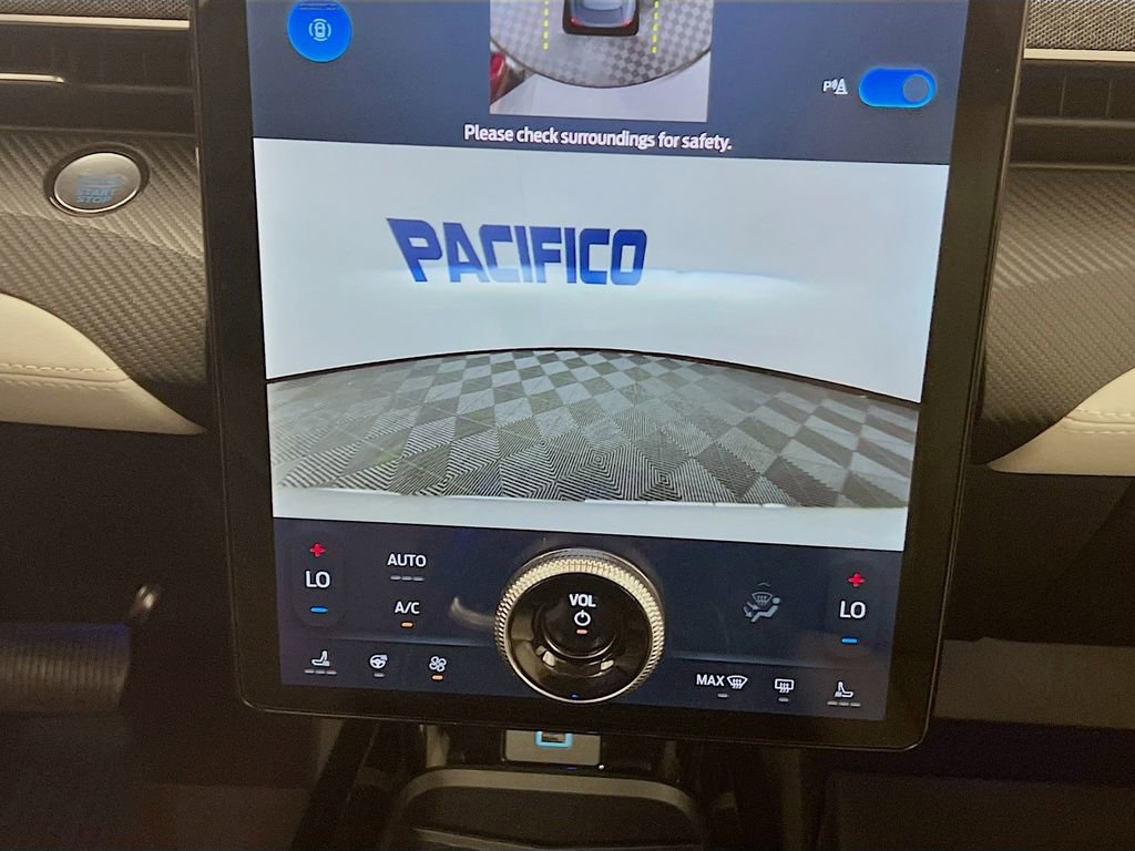 Used 2024 Ford Mustang Mach-E Premium image 17