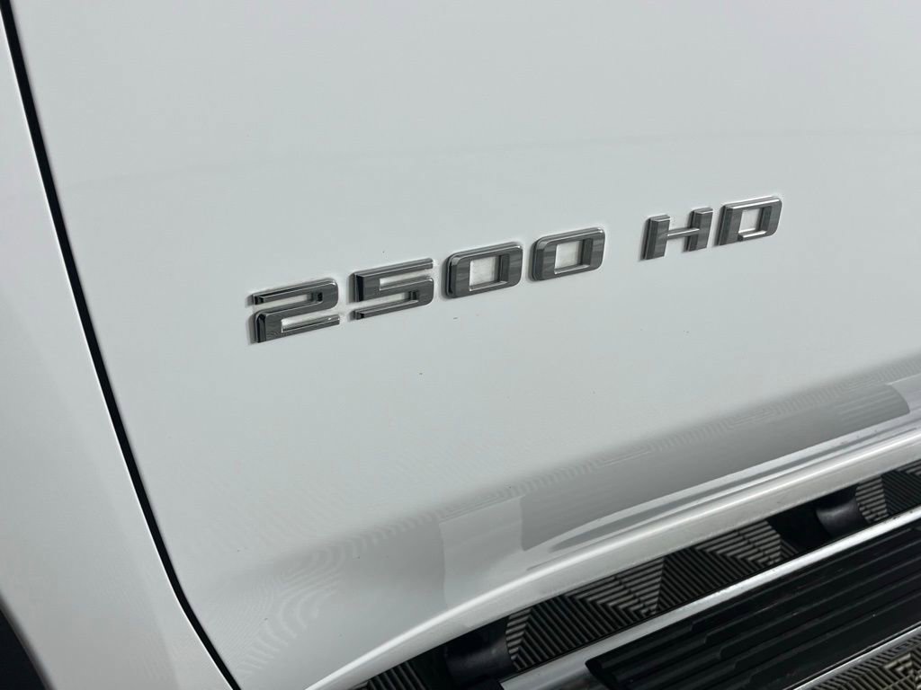 Used 2025 Chevrolet Silverado 2500 LT w/ Convenience Package AWD/4WD image 10