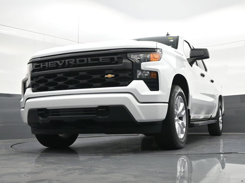 Used 2024 Chevrolet Silverado 1500 Custom RWD image 30