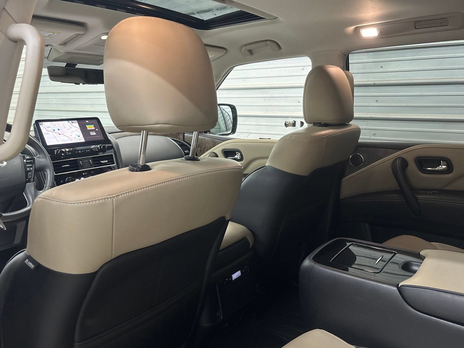 Used 2023 INFINITI QX80 Premium Select w/ Cargo Package AWD/4WD image 23