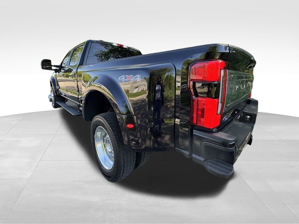 Used 2023 Ford F450 Platinum AWD/4WD image 11