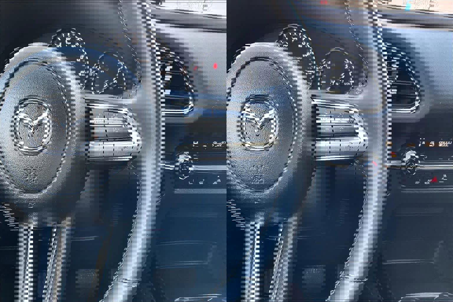 Used 2022 MAZDA CX-30 AWD 2.5 S w/ Premium Package image 26