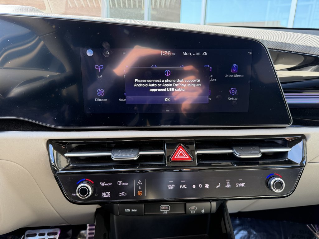 Used 2024 Kia Niro Wave w/ Wave Preserve Package image 21