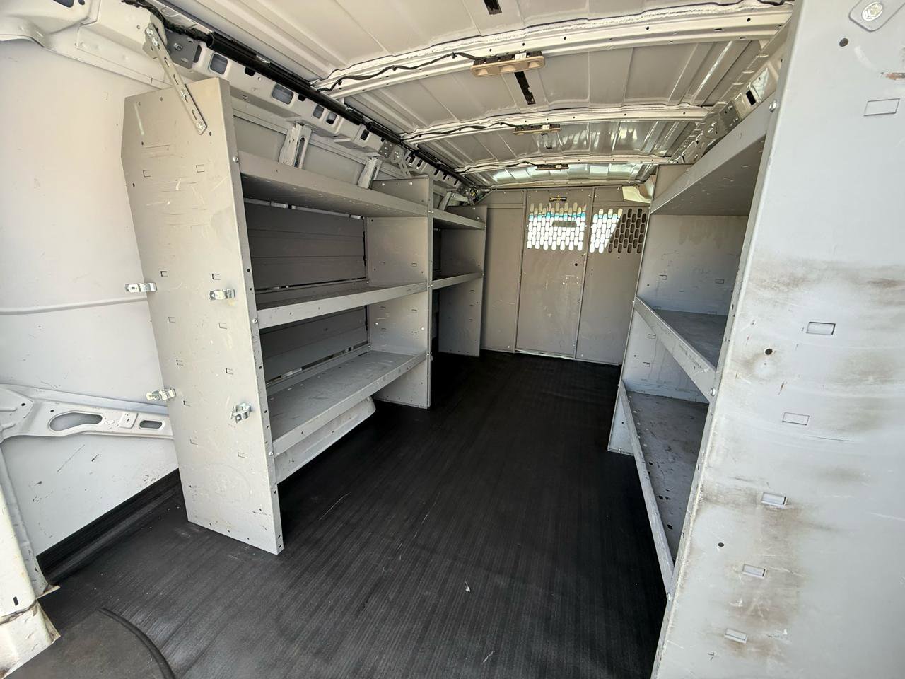 Used 2021 Chevrolet Express 2500 w/ Driver Convenience Package image 32