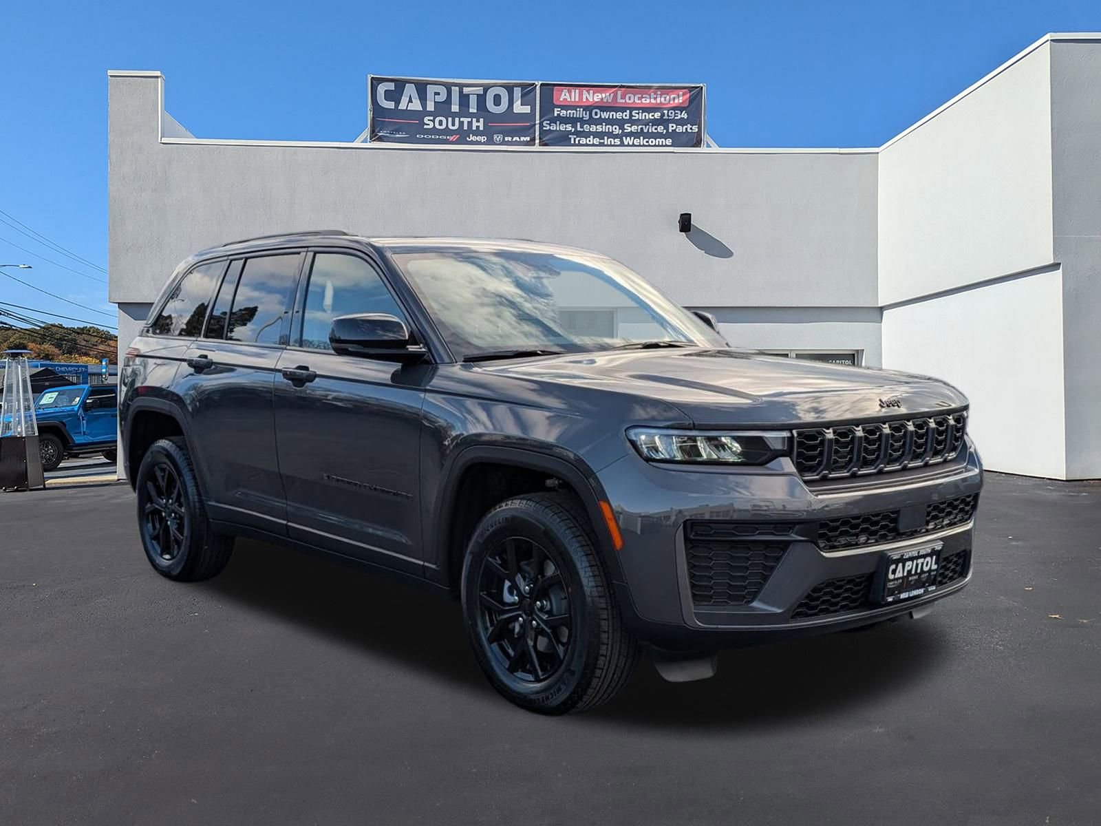 New 2026 Jeep Grand Cherokee Altitude