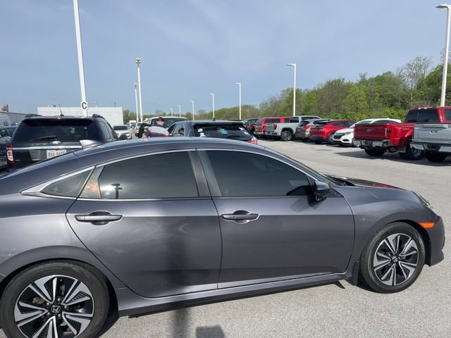 Used 2017 Honda Civic EX-T image 9