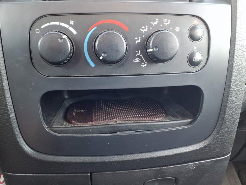 Used 2003 Dodge Ram 1500 Truck ST image 15