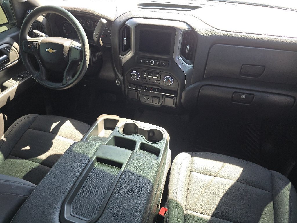 Used 2023 Chevrolet Silverado 1500 Custom AWD/4WD image 21