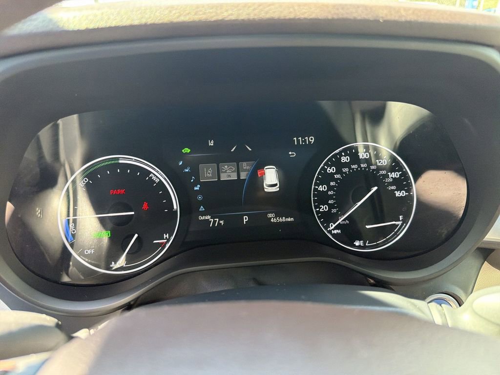 Used 2024 Toyota Sienna Platinum image 21