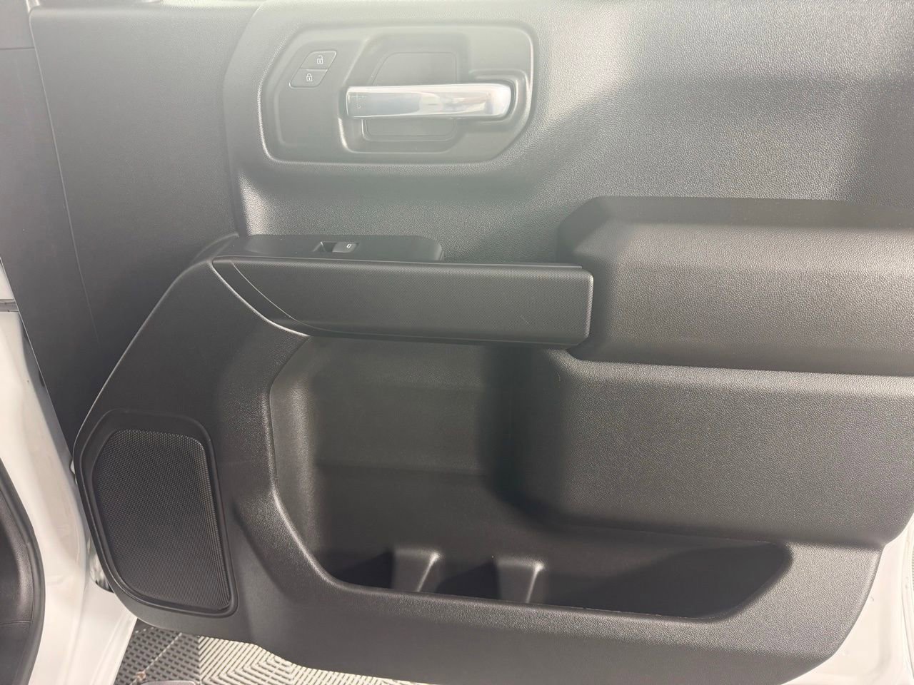 Used 2024 Chevrolet Silverado 2500 Custom w/ Custom Convenience Package image 23