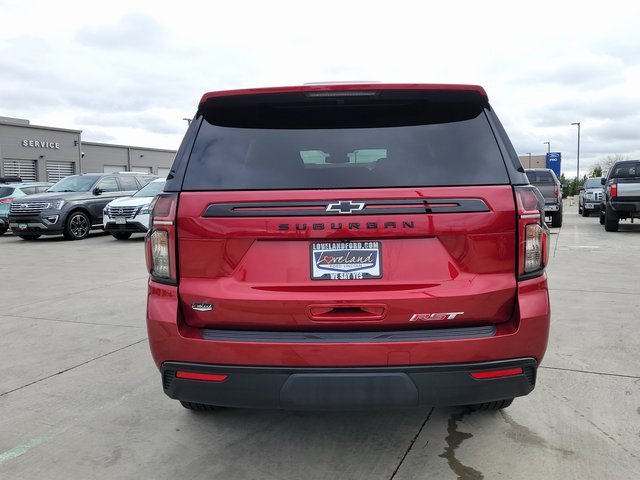 Used 2024 Chevrolet Suburban RST w/ Luxury Package image 4