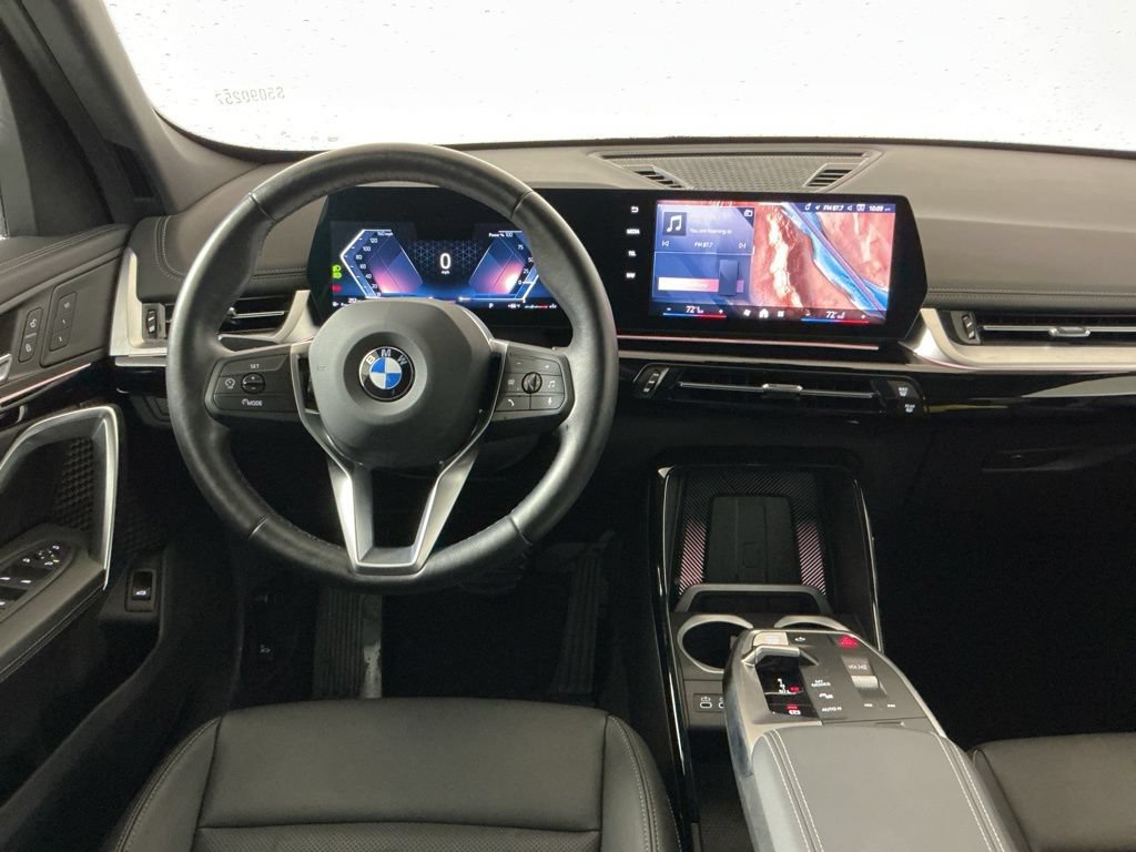 Certified 2025 BMW X1 xDrive28i w/ Convenience Package AWD/4WD image 9