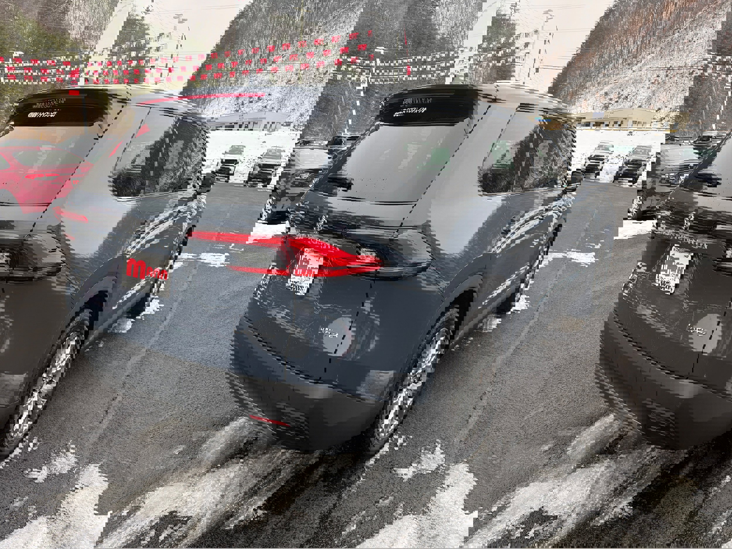 Used 2024 Toyota Grand Highlander image 7