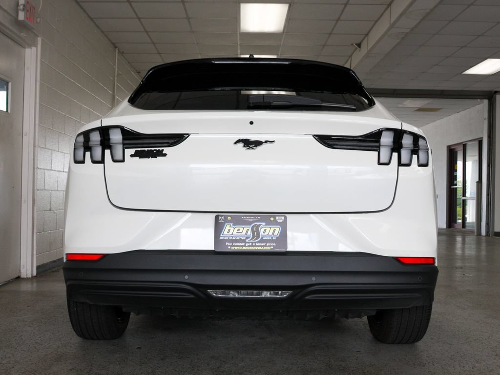 Used 2025 Ford Mustang Mach-E Premium AWD/4WD image 6