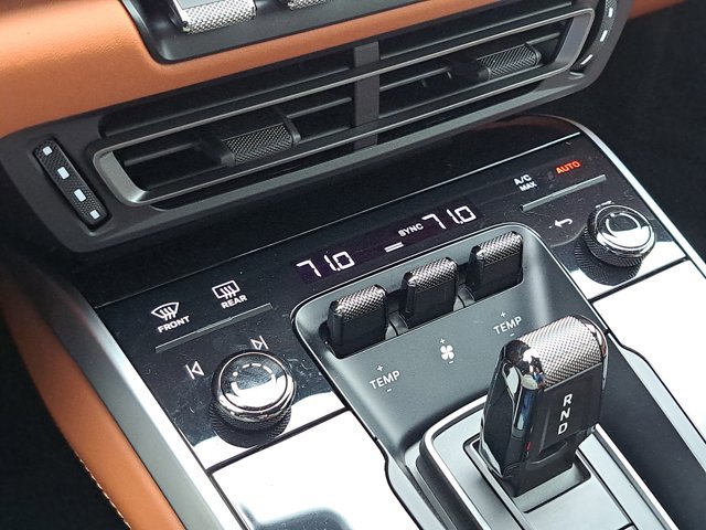 Certified 2024 Porsche 911 Targa 4S image 32