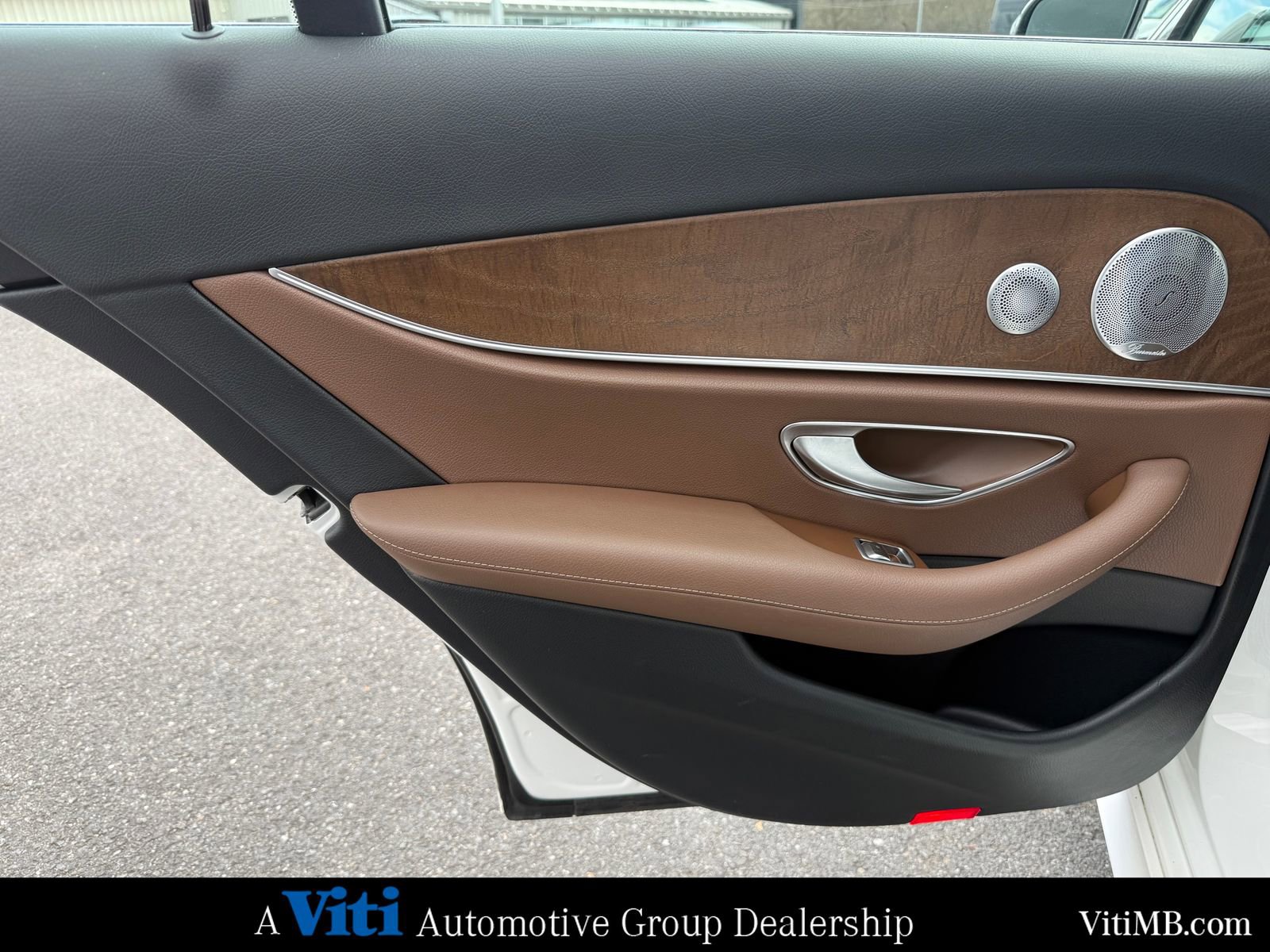 Used 2018 Mercedes-Benz E 300 image 20