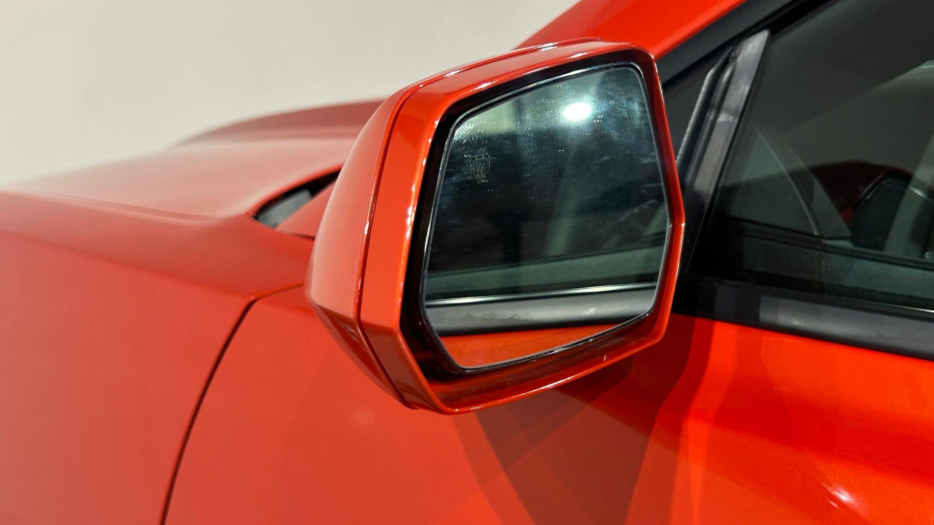 Used 2010 Chevrolet Camaro SS w/ Interior Accent Trim Package RWD image 16