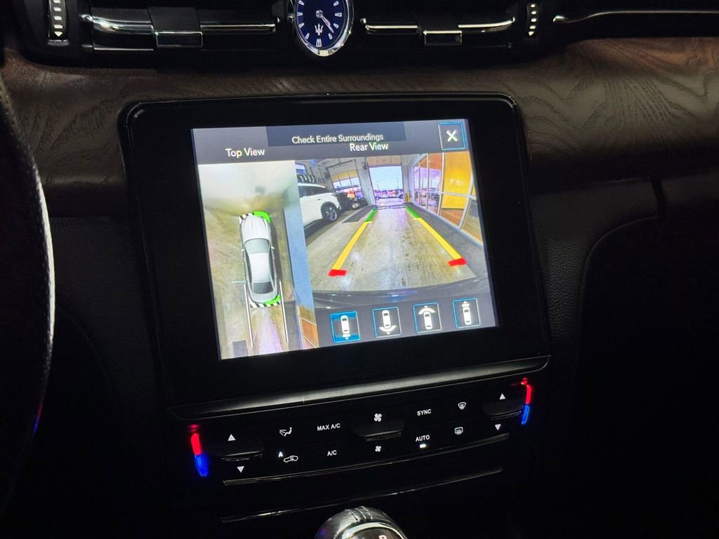 Used 2017 Maserati Quattroporte S image 12