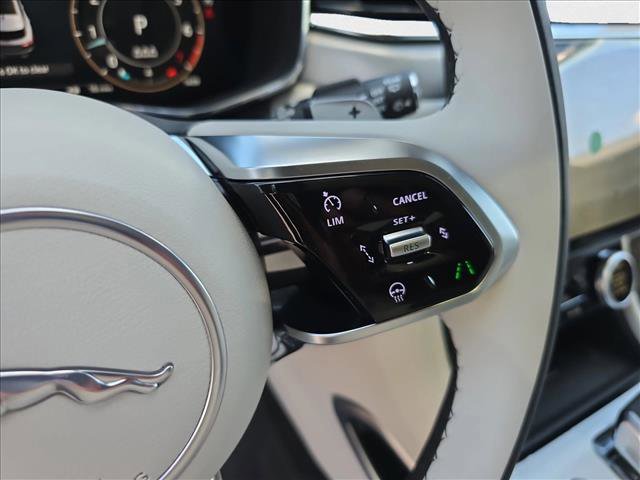 New 2026 Jaguar F-PACE R-Dynamic S image 16