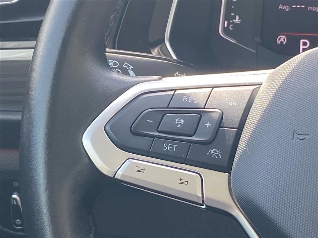 Certified 2023 Volkswagen Jetta SEL image 6