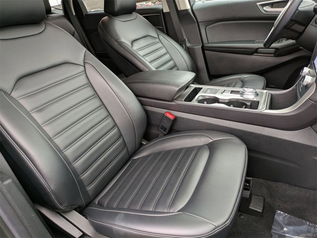 Used 2023 Ford Edge SEL w/ Convenience Package image 29