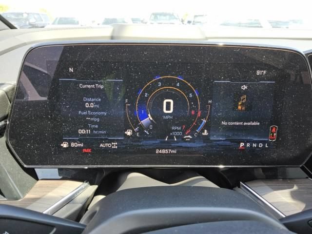 Used 2026 Chevrolet Suburban Premier AWD/4WD image 11