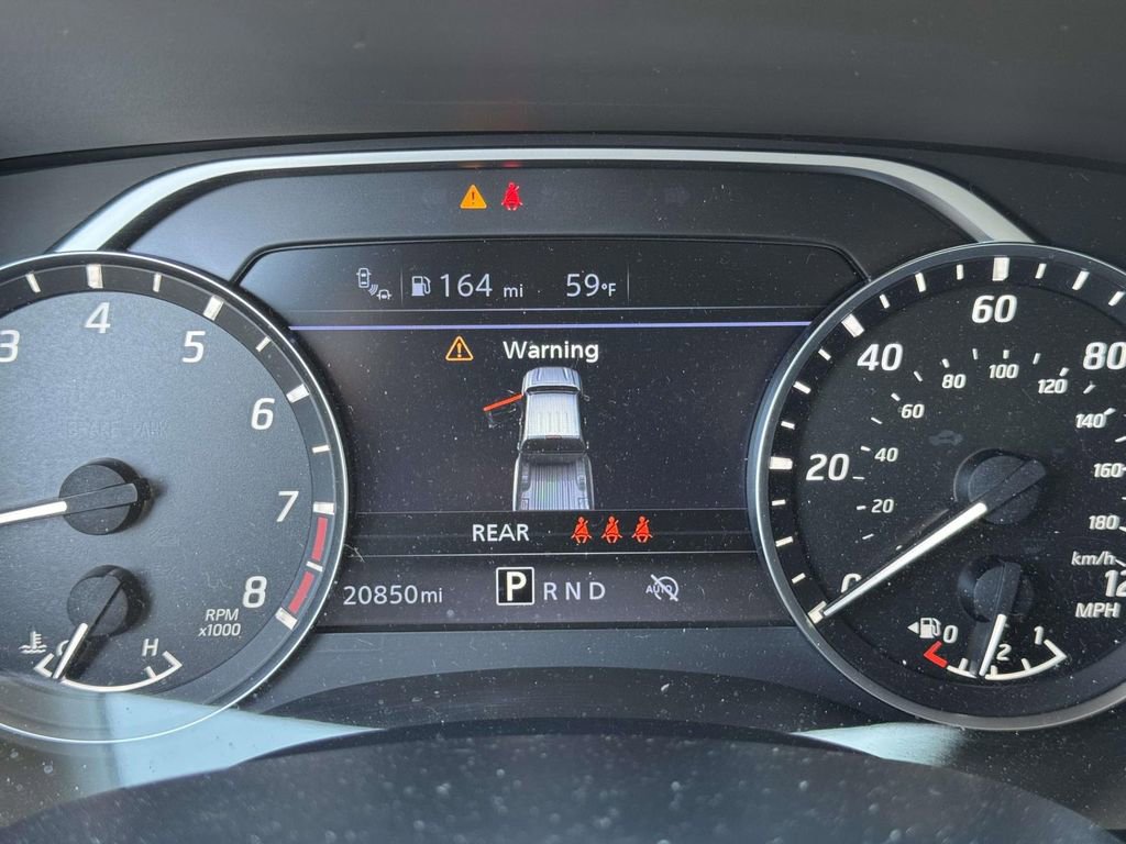 Used 2024 Nissan Frontier SV w/ Technology Package image 13