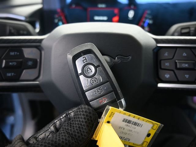 Used 2024 Ford Mustang Premium image 33