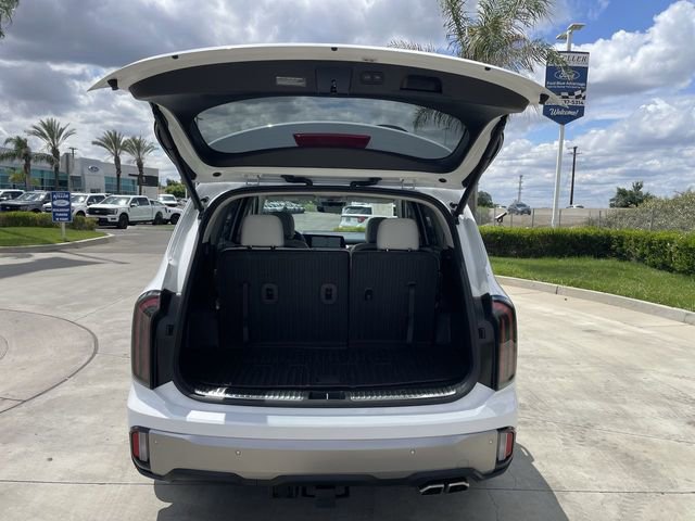 Used 2025 Kia Telluride SX w/ SX Captain's Chair Package FWD image 27
