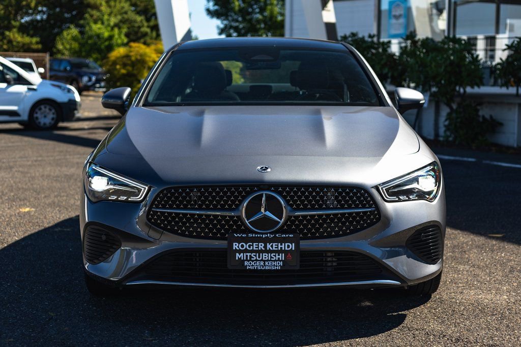 Used 2025 Mercedes-Benz CLA 250 4MATIC image 5