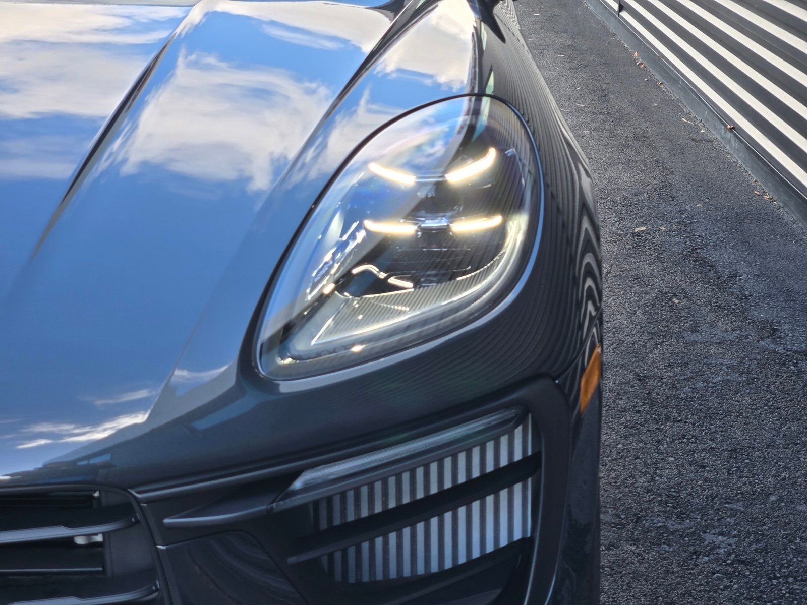 New 2026 Porsche Macan S AWD/4WD image 12