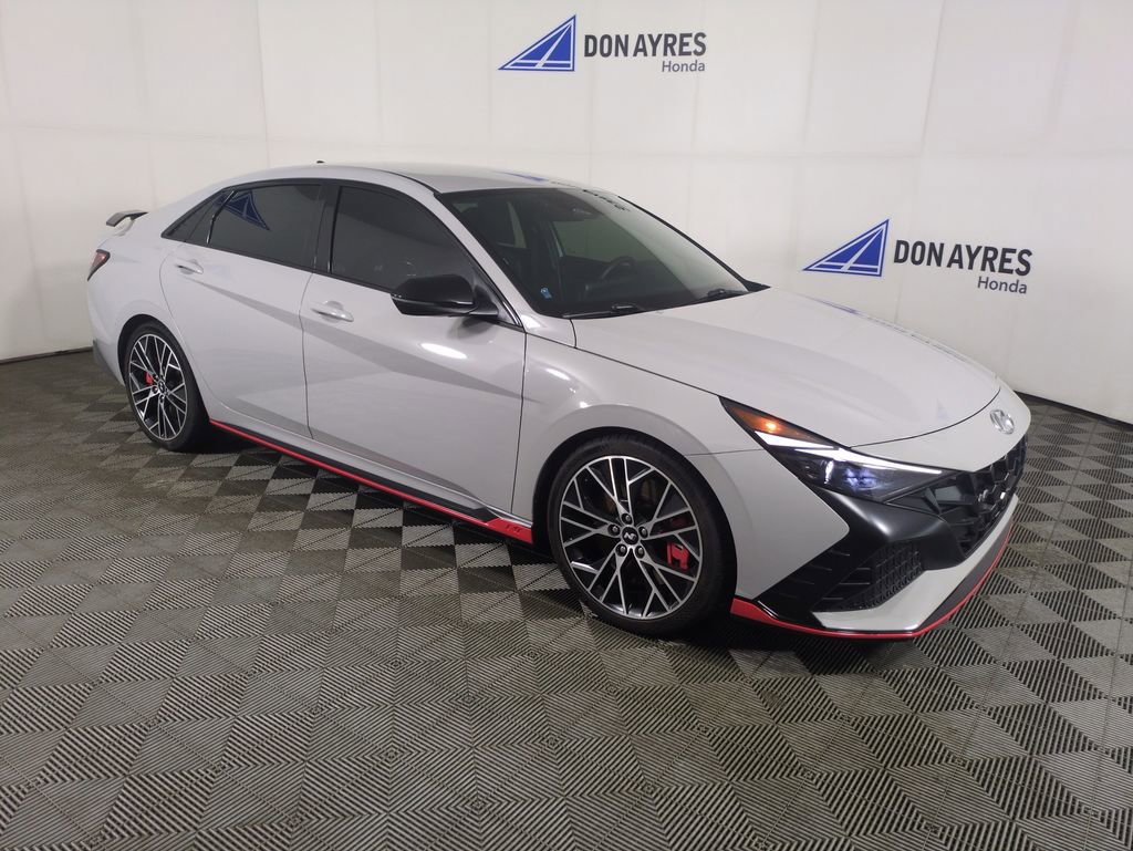 Used 2023 Hyundai Elantra N image 7