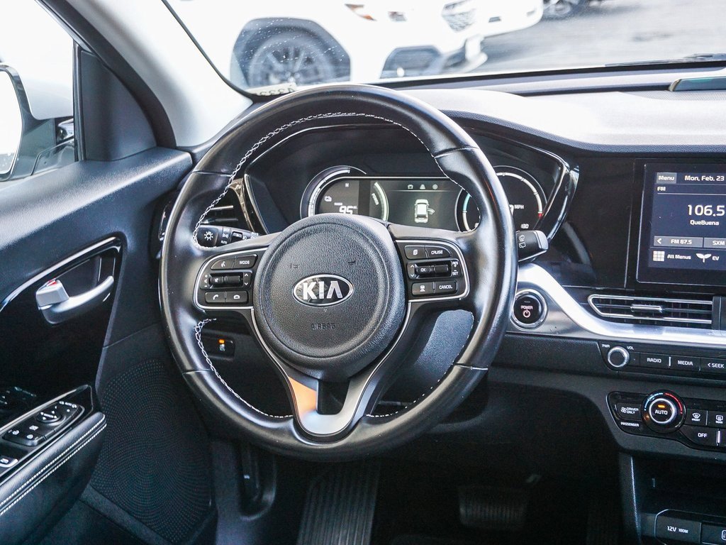 Certified 2020 Kia Niro EX image 17
