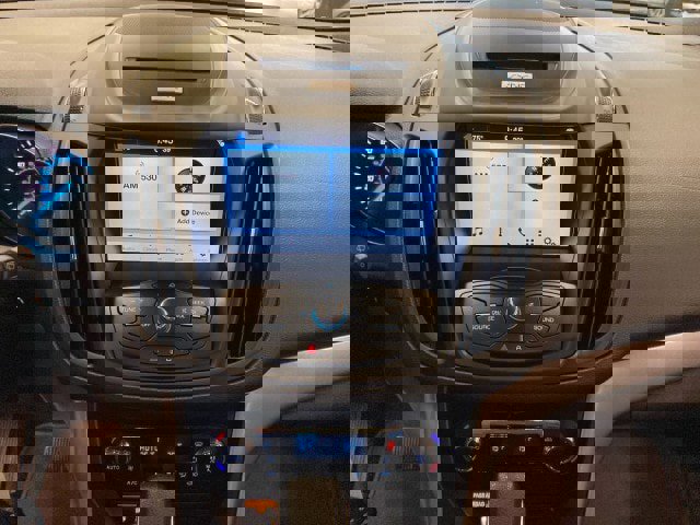 Used 2016 Ford Escape SE w/ Equipment Group 201A image 24