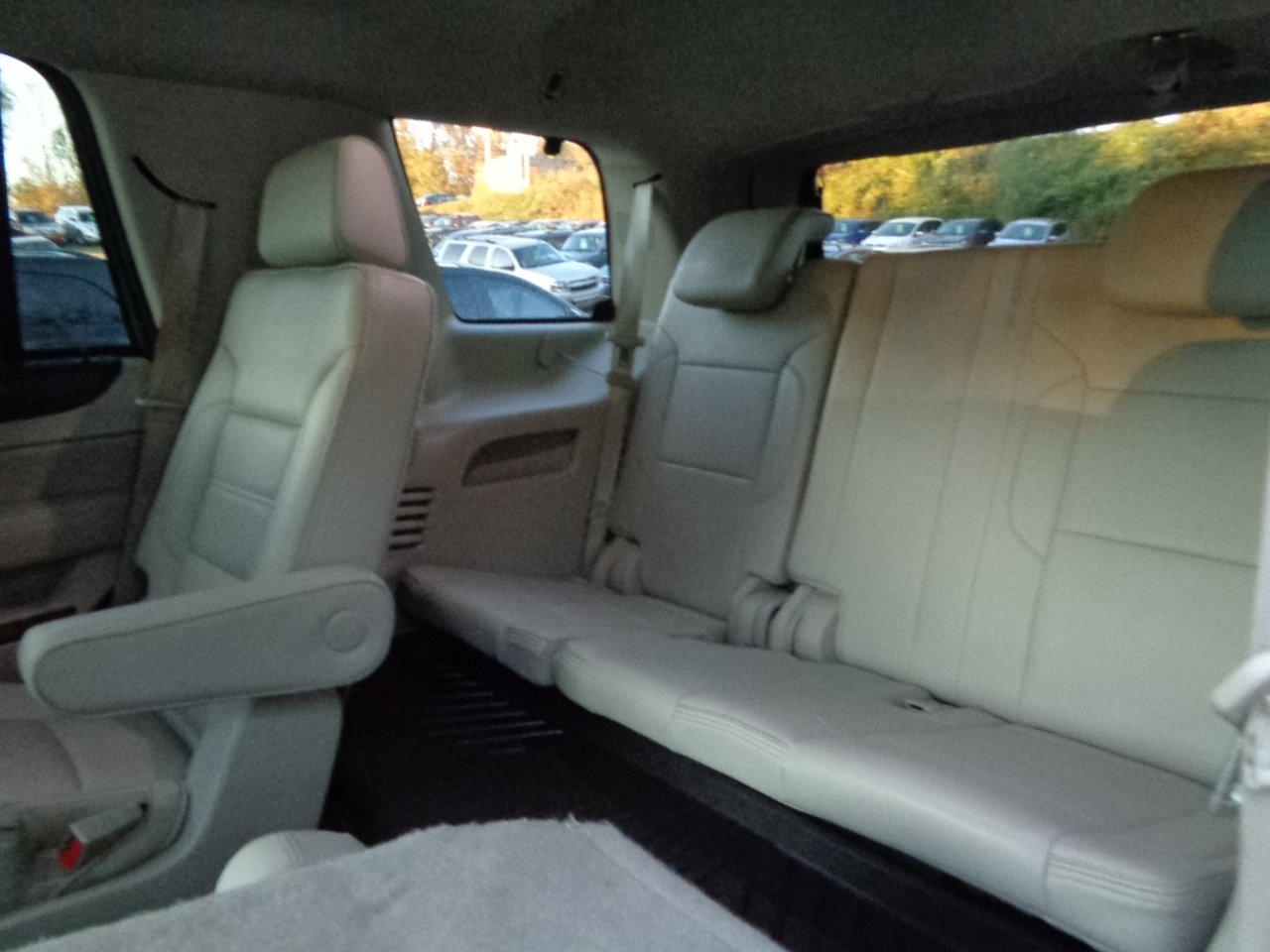 Used 2015 GMC Yukon Denali w/ Touring Package image 19