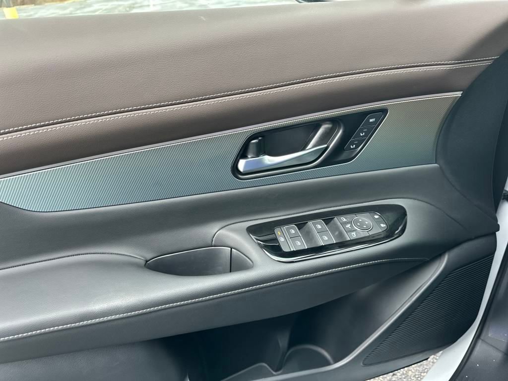 New 2025 Nissan Murano Platinum w/ Cargo Package image 10