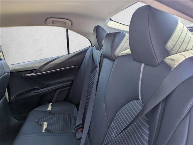 Used 2019 Toyota Camry SE FWD image 13